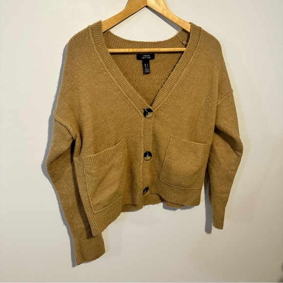 Urban Heritage Cardigan - Picture 6 of 6